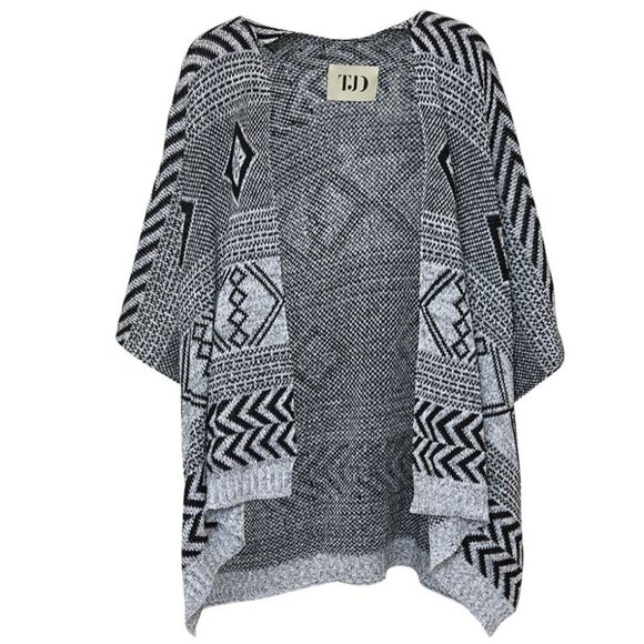 The Jetset Diaries Jackets & Blazers - The Jetset Diaries Plus Knit Poncho